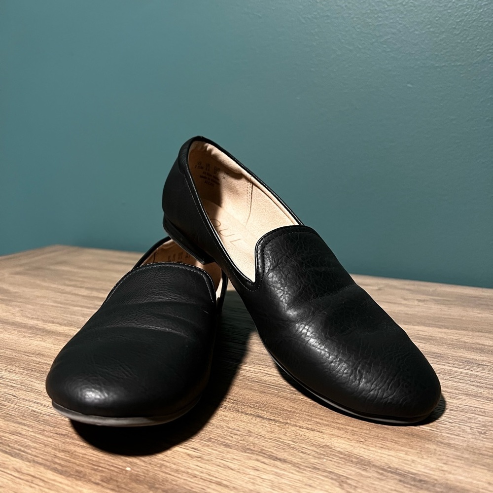 Soul Naturalizer Loafers - Size W7.5 - Black